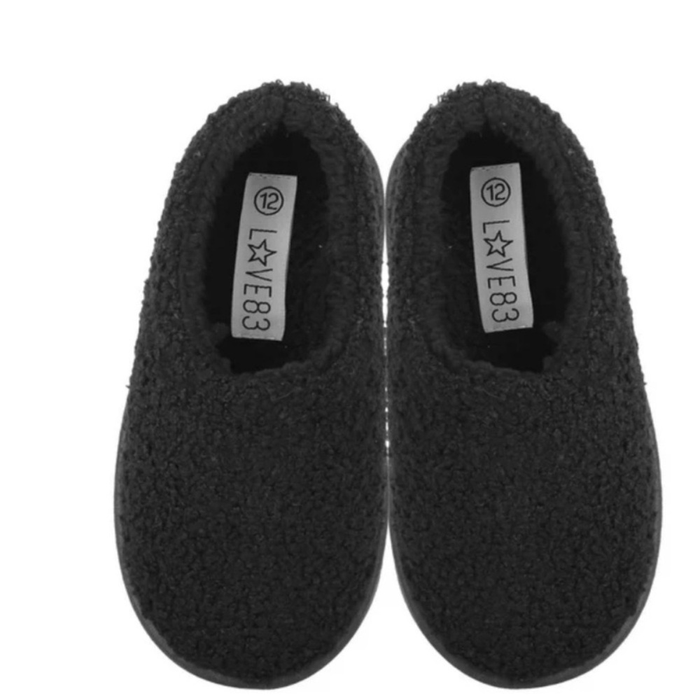 NWT Love 83 Girls Teddy Sherpa Black slippers, size 11